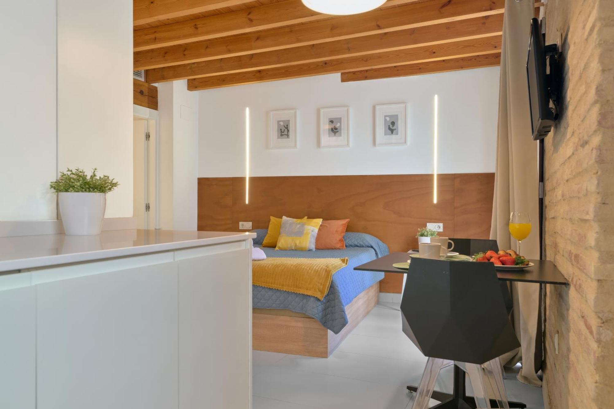 Apartamento De Diseno En La Plaza Del Carmen F1 Valencia Bagian luar foto