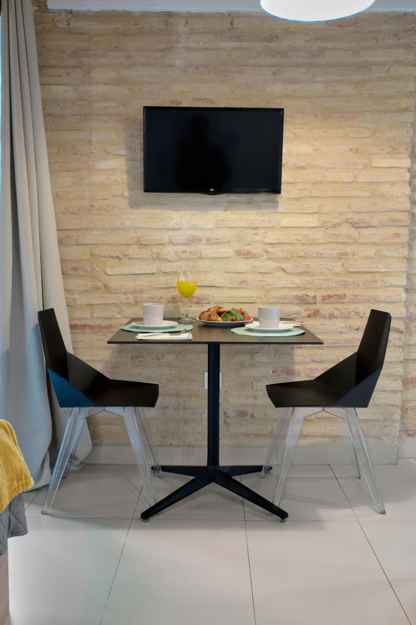 Apartamento De Diseno En La Plaza Del Carmen F1 Valencia Bagian luar foto