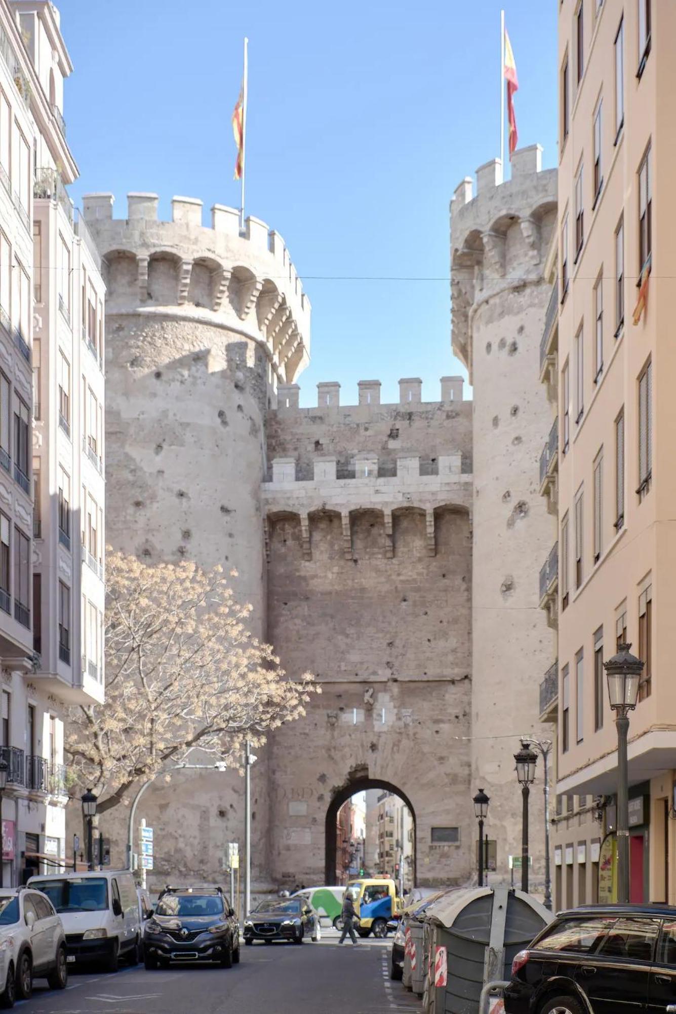 Apartamento De Diseno En La Plaza Del Carmen F1 Valencia Bagian luar foto
